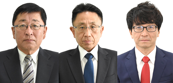 左から山本和孝組合長、明壁信介専務、伊藤勝弥常務