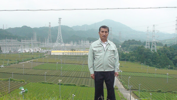 松永会長と茶園