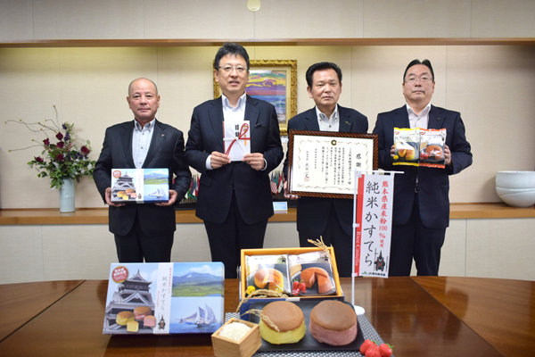 熊本城復興へ　米粉100％「純米かすてら」売上の一部を寄付　ＪＡ熊本経済連