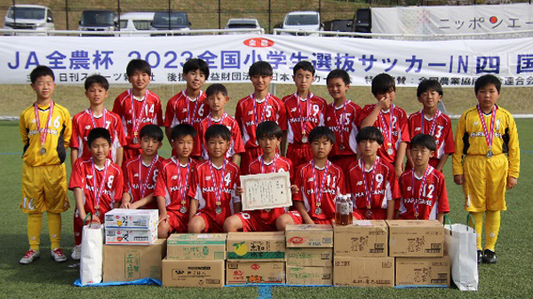 準優勝の「丸亀フットボールクラブ」
