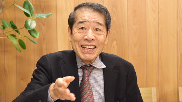 佐久総合病院名誉院長　夏川周介氏