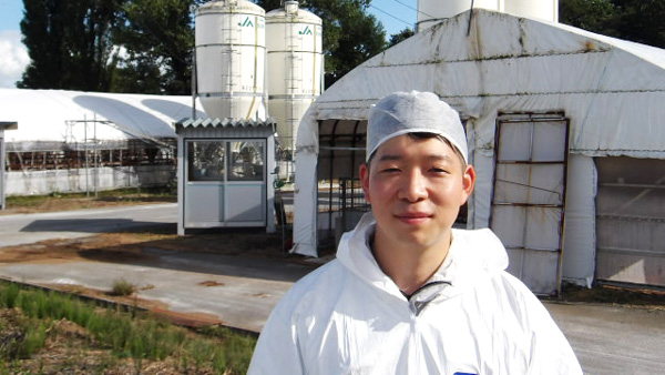 【ＪＡ全農の若い力】家畜衛生研究所（1）養豚農家に寄り添い疾病を防ぐ　クリニック北日本分室　菅沼彰大さん.jpg