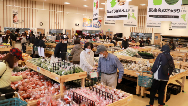 ＪＡ鹿児島きもつきの直売所「どっ菜市場」