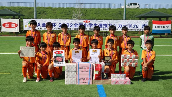 準優勝の太陽スポーツクラブＵ-１２（鹿児島県）