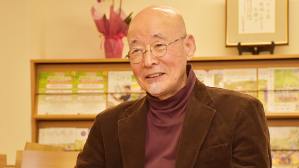 文芸アナリスト　大金義昭氏