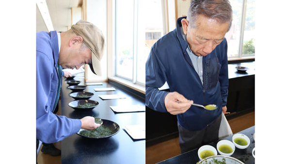 茶葉の品質を吟味(左)、淹れたお茶を確認(右)