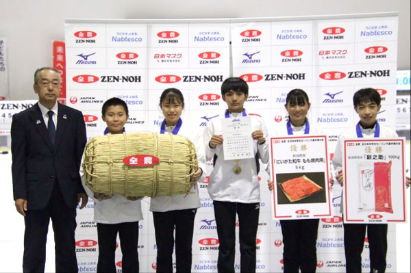 中学生初の日本一になった優勝チームの「いわてCA」
