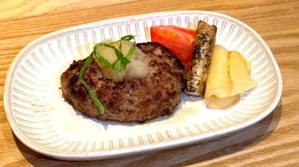 「くまもとあか牛ハンバーグ定食」（2190円・税込）