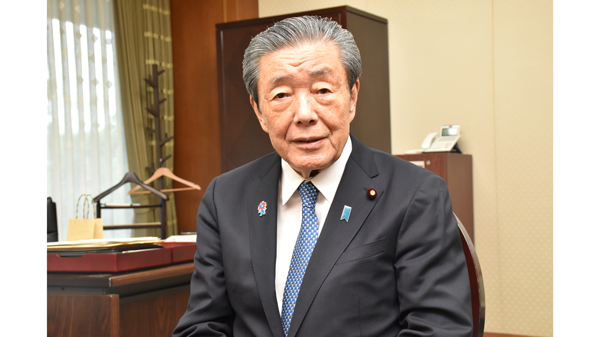 自民党　森山裕幹事長