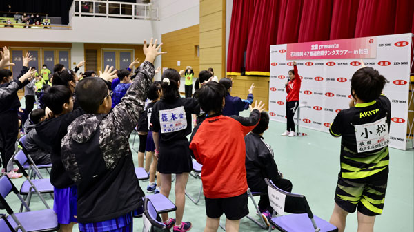 卓球少年少女を応援「石川佳純47都道府県サンクスツアー」岡山で開催　ＪＡ全農