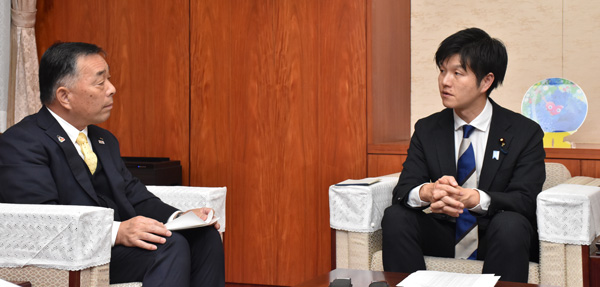 【2026新年号】鈴木憲和農相インタビュー　先見通せる農政めざす