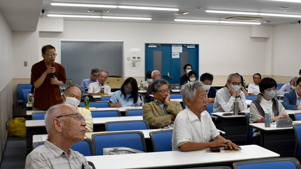 会場参加者からも意見が続出した