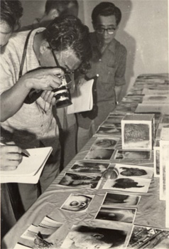 ベトナム枯葉剤被害を実態調査中の船崎善三郎先生