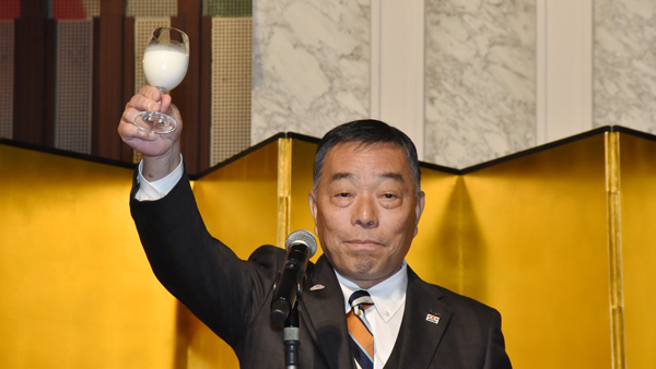 八木岡努副会長