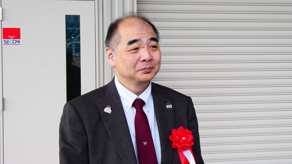 会見に応じた神林幸宏常務