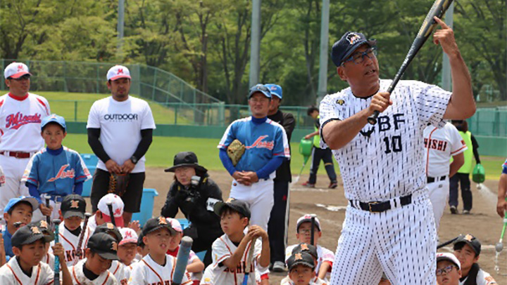 元横浜の駒田らが直接指導「WCBF少年野球教室」松山で開催　ＪＡ全農