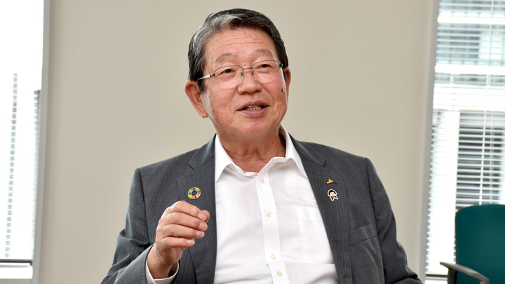 菅野 孝志氏