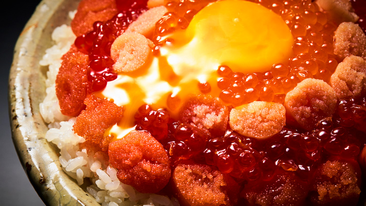 尿酸値に降り注ぐ 卵の流星群！最狂・卵かけのDEATH丼