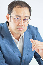 佐々木実氏