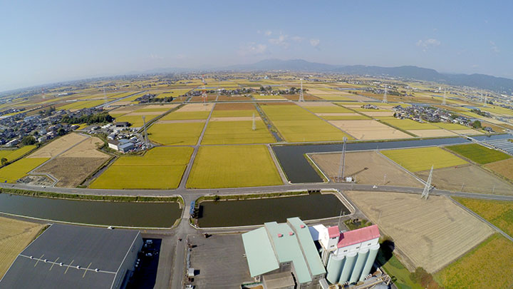 集落営農統合、雇用創出も 農事組合法人・城田西ファーム（佐賀県神埼市）