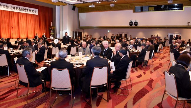 高橋専太郎前ＪＡいわて花巻組合長の花巻市市勢功労者表彰受賞祝賀会の会場