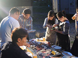 調理を行い会話が弾んだＢＢＱパーティ