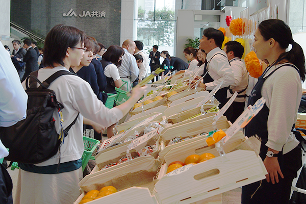 中国・四国の新鮮で食べごろの果物・野菜を販売　ＪＡ共済マルシェ