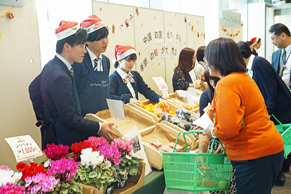  中四国9県の野菜・果物を完売　ＪＡ共済連のマルシェ