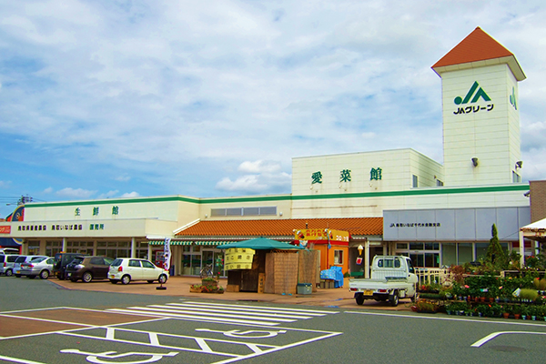 ＪＡ鳥取いなばの「ＪＡグリーン」店舗に併設された「愛菜館」