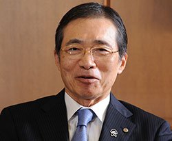 農林中央金庫　河野良雄理事長