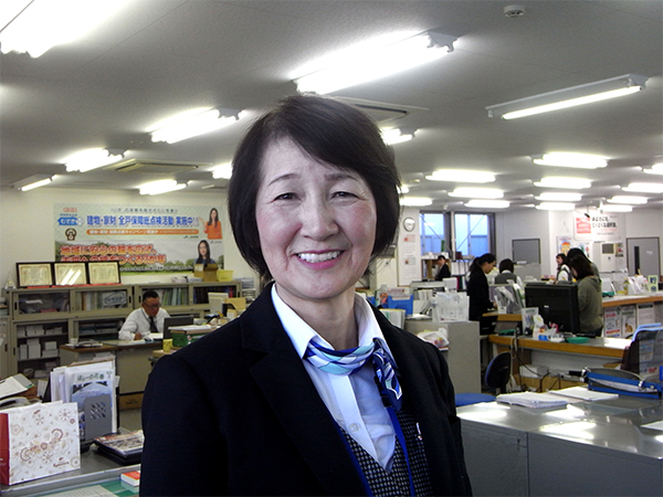 女性の感性で支店を盛り上げる 花巻支店の見世百合子支店長