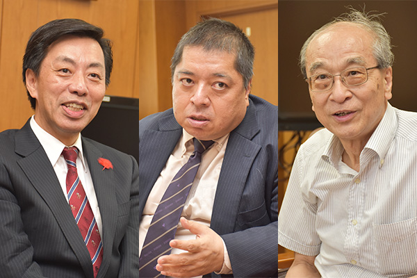 左から、末松次官、佐藤氏、谷口名誉教授