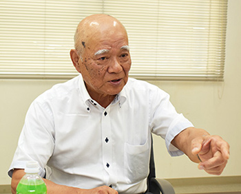 村上氏