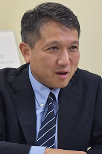 田村氏