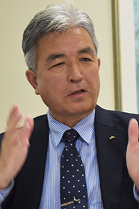 下小野田氏