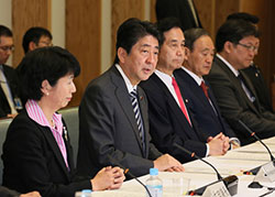 安倍首相