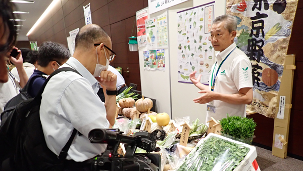 エコな農業、「東京発」の可能性　生産者、料理人、流通専門家ら討論　食と農「循環の輪」に今日から.jpg
