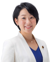 平山 佐知子　参議院議員