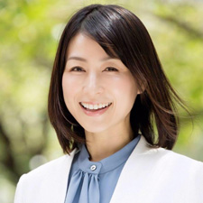 塩村あやか　参議院議員