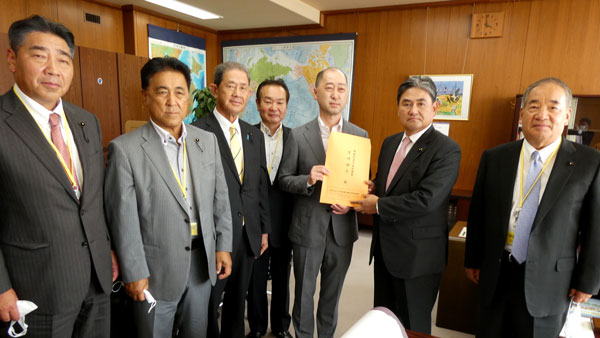 みかん生産県議協議会が要請.jpg