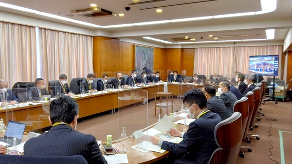 農水省で開かれた第１回意見交換会