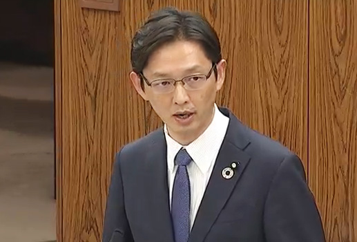 「米安定基金」（仮称）を提案した高橋光男議員（公明党）