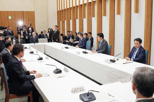 「メガソーラーに関する対策パッケージ」を決めた大規模太陽光発電事業に関する関係閣僚会議（2025年12月23日、首相官邸ホームページから）