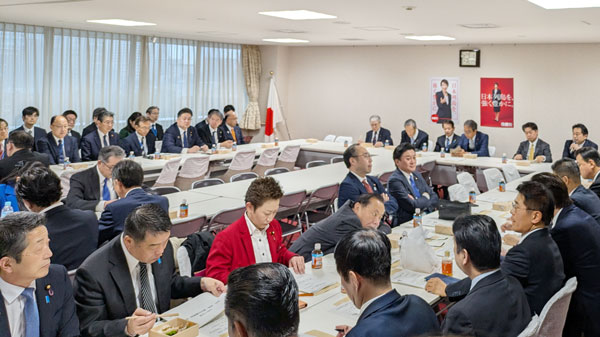 米の安定自民党の総合農林政策調査会・農林部会合同会議、2月25日