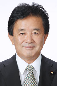 伊波洋一　参議院議員