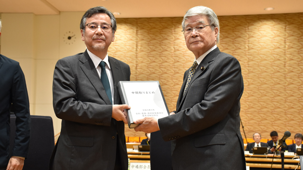 野村農相「持続可能な基本法へ検討を深化」　基本法見直しへ中間取りまとめ決定