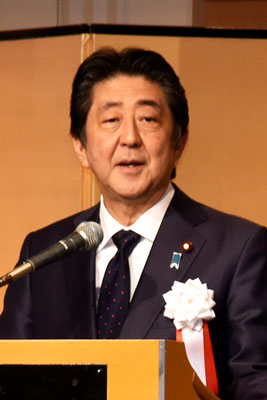 安倍晋三総理大臣