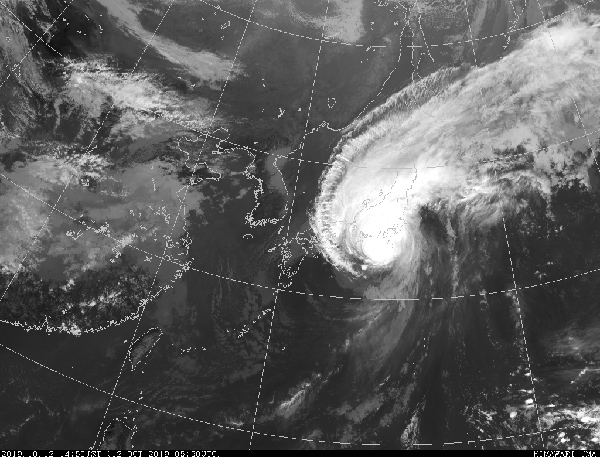 台風19号の衛星写真