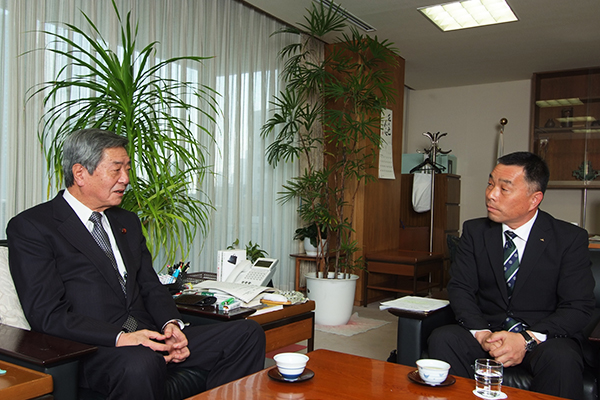 竹下亘・「地域農林水産」振興議連会長