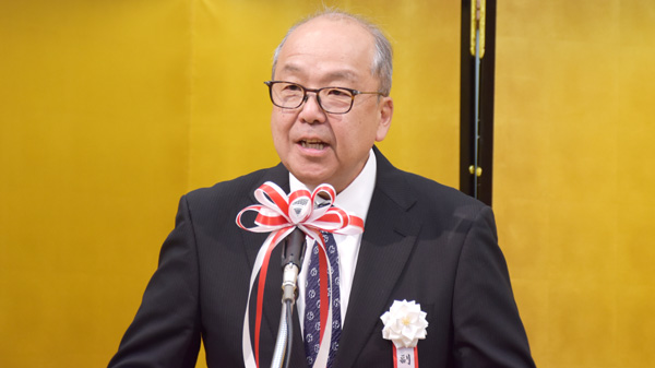 佐藤祐二副会長（日産化学株式会社　専務執行役員）